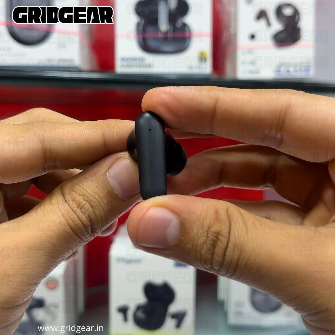 Fitgear FG-P86 True Wireless Earbuds, Pebble Design with Digital Battery Display